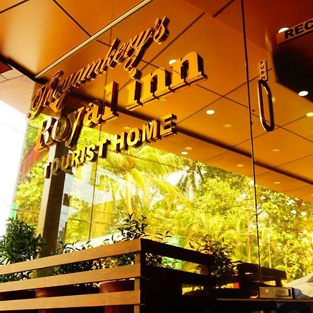 Thayamkery'S Royal Inn Kochi Exteriér fotografie