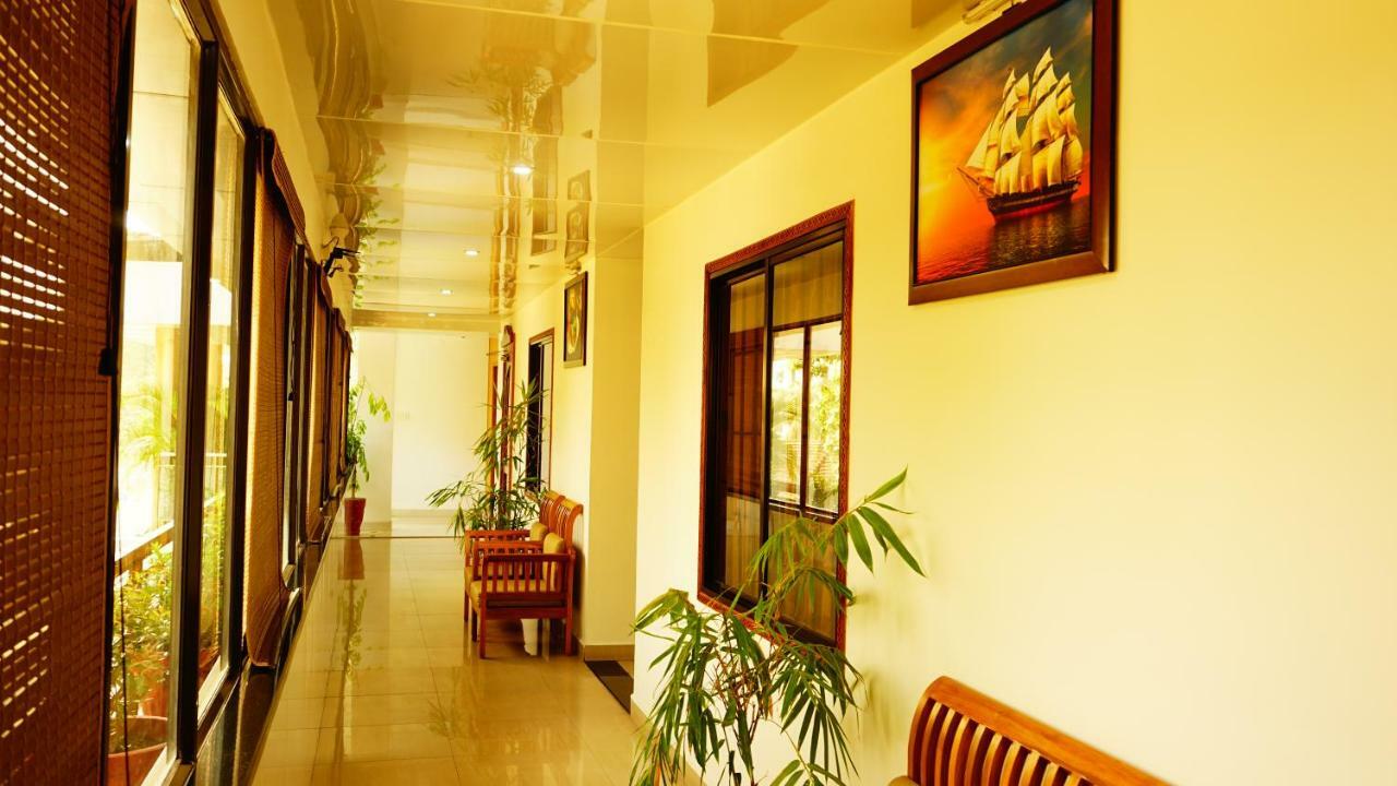 Thayamkery'S Royal Inn Kochi Exteriér fotografie