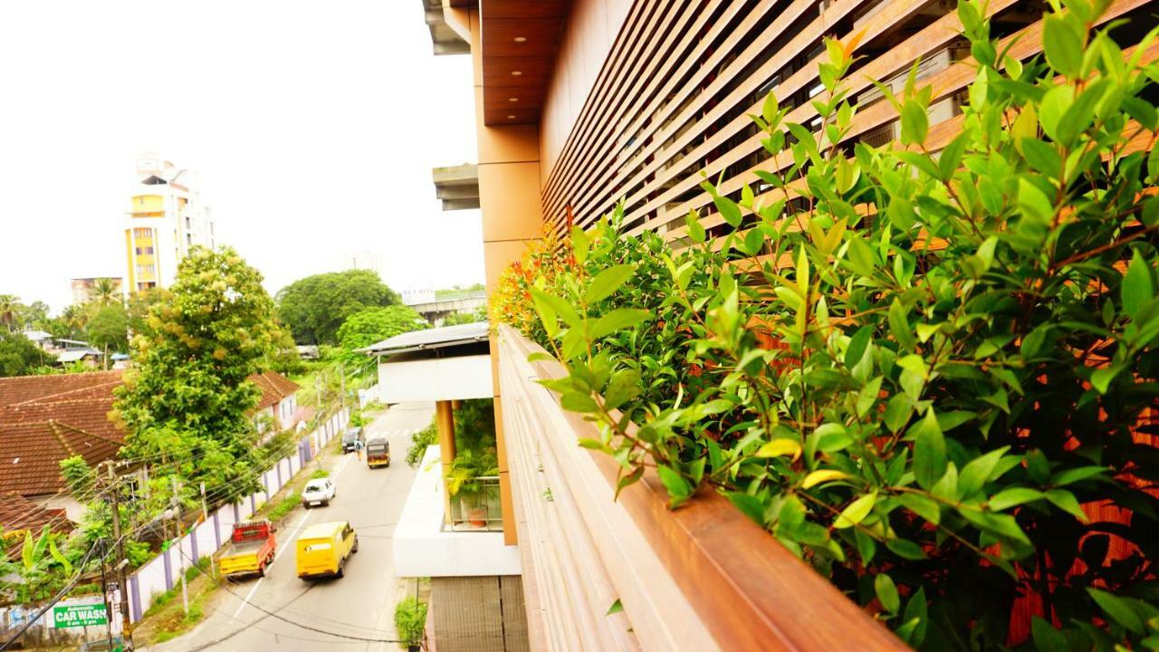 Thayamkery'S Royal Inn Kochi Exteriér fotografie